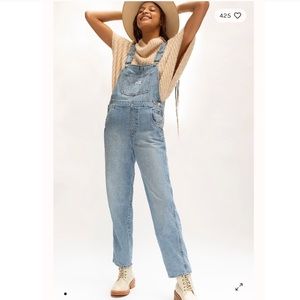NWT Levi’s Overalls